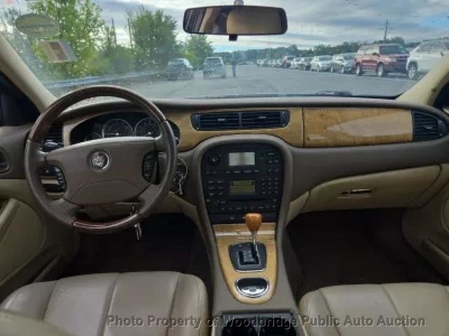 2005 Jaguar S-Type 4dr Sedan V6 - 23101539 - 6