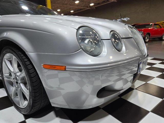 2005 Jaguar S-Type 4dr Sedan V8 R Supercharged - 22934584 - 36