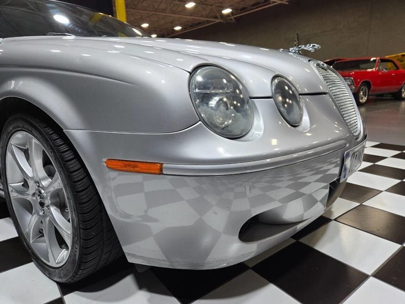 2005 Jaguar S-Type 4dr Sedan V8 R Supercharged - 22934584 - 36
