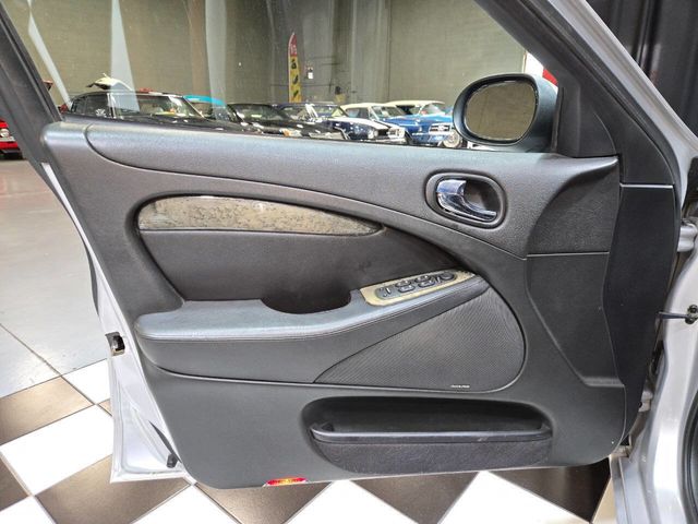 2005 Jaguar S-Type 4dr Sedan V8 R Supercharged - 22934584 - 49