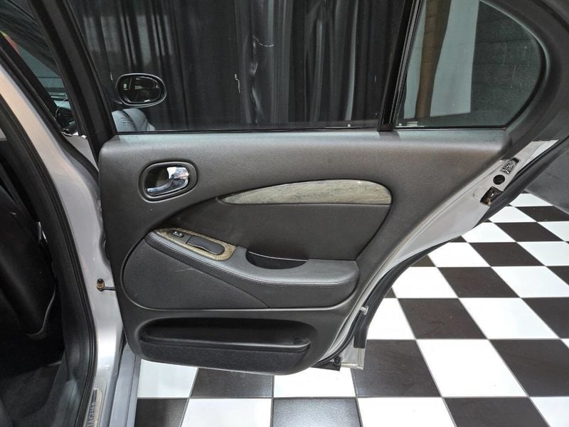 2005 Jaguar S-Type 4dr Sedan V8 R Supercharged - 22934584 - 60