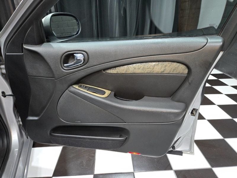 2005 Jaguar S-Type 4dr Sedan V8 R Supercharged - 22934584 - 62