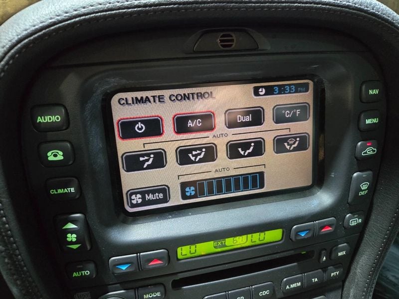 2005 Jaguar S-Type 4dr Sedan V8 R Supercharged - 22934584 - 77