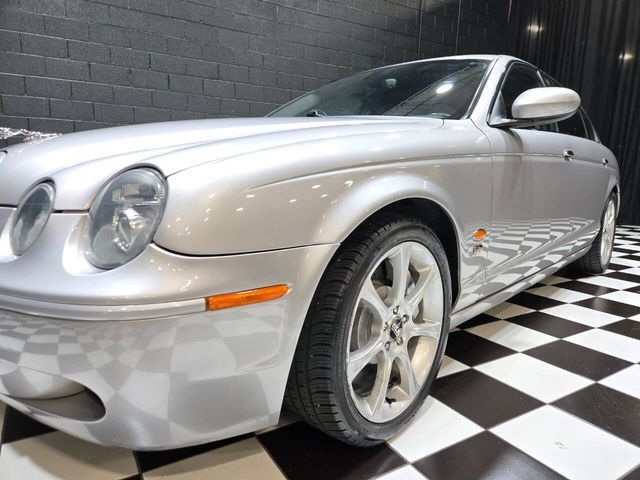 2005 Jaguar S-Type 4dr Sedan V8 R Supercharged - 23021959 - 12