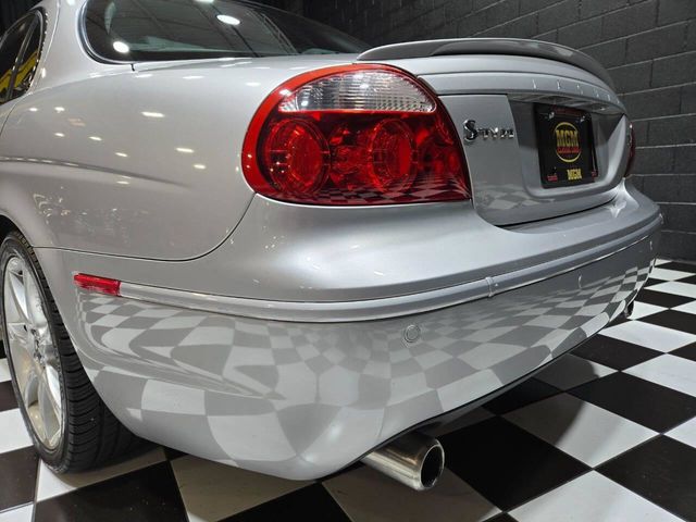 2005 Jaguar S-Type 4dr Sedan V8 R Supercharged - 23021959 - 18