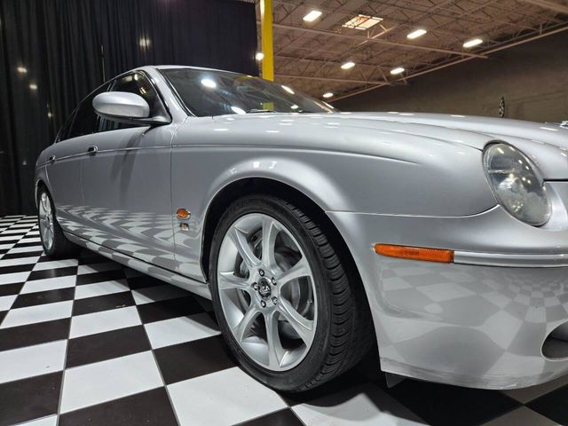 2005 Jaguar S-Type 4dr Sedan V8 R Supercharged - 23021959 - 35