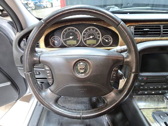 2005 Jaguar S-Type 4dr Sedan V8 R Supercharged - 23021959 - 74