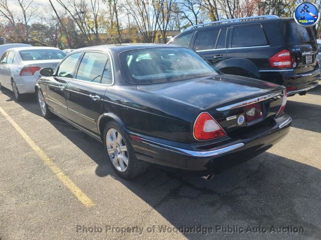 2005 Jaguar XJ 4dr Sedan XJ8 LWB - 22947469 - 4