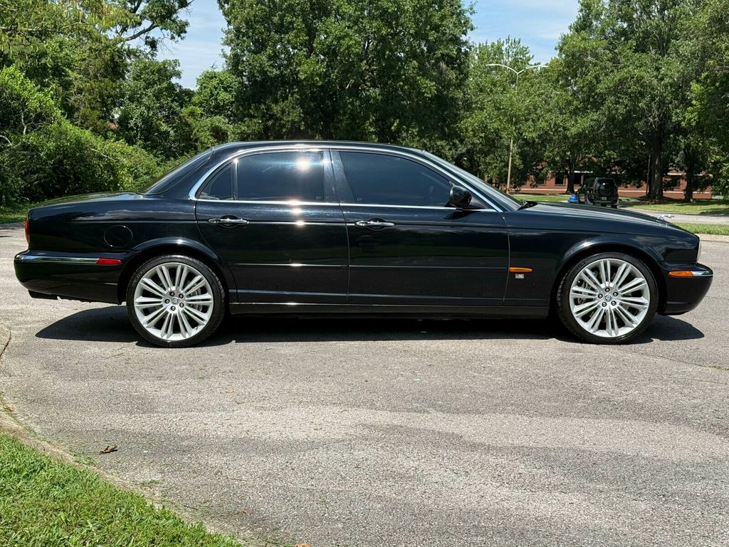 2005 Jaguar XJ Local Trade/XJR/Heated Leather Seats/Alpine Premium Audio/NAV - 23061713 - 8