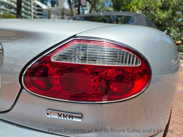 2005 Jaguar XK8 2dr Convertible XK8 - 23017649 - 10