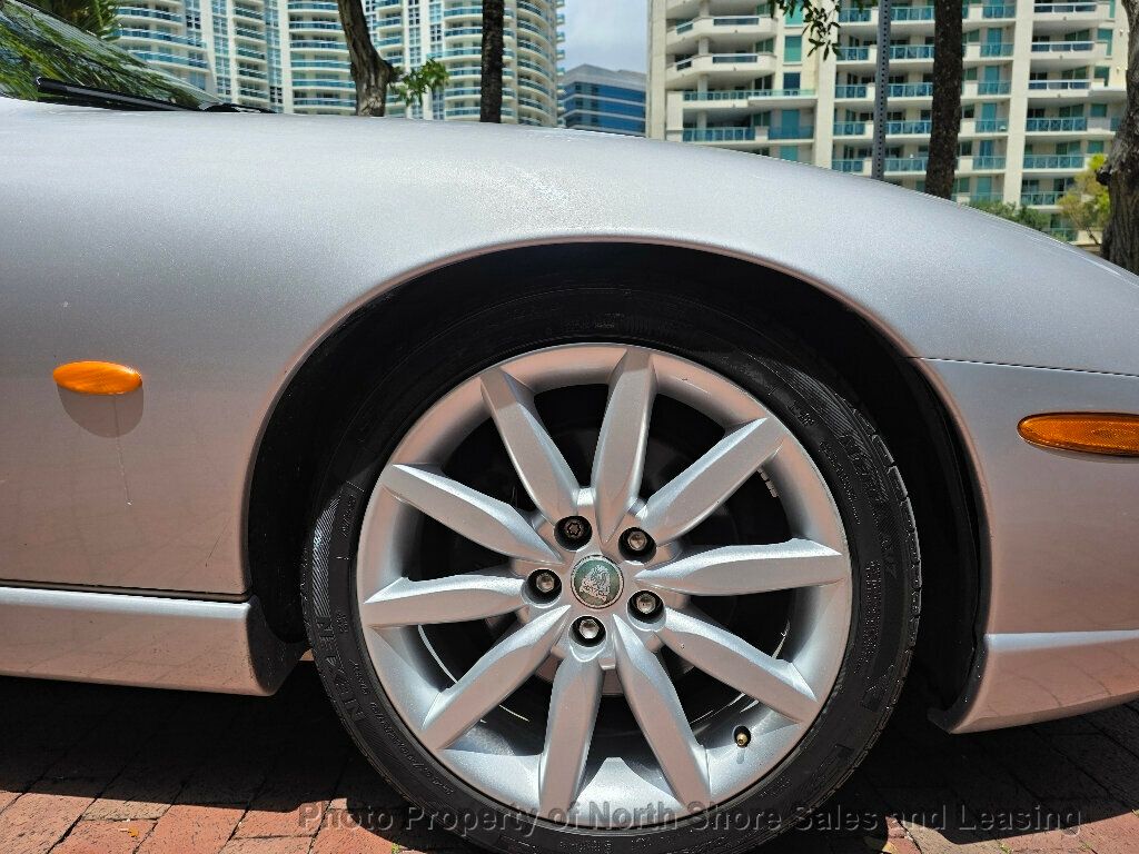 2005 Jaguar XK8 2dr Convertible XK8 - 23017649 - 17