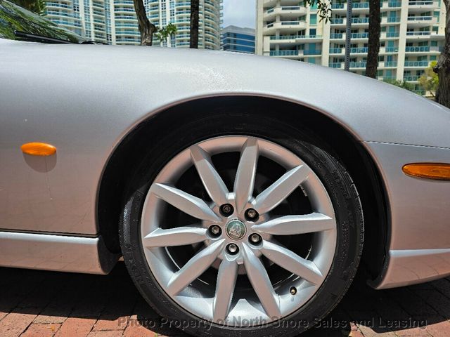 2005 Jaguar XK8 2dr Convertible XK8 - 23017649 - 17