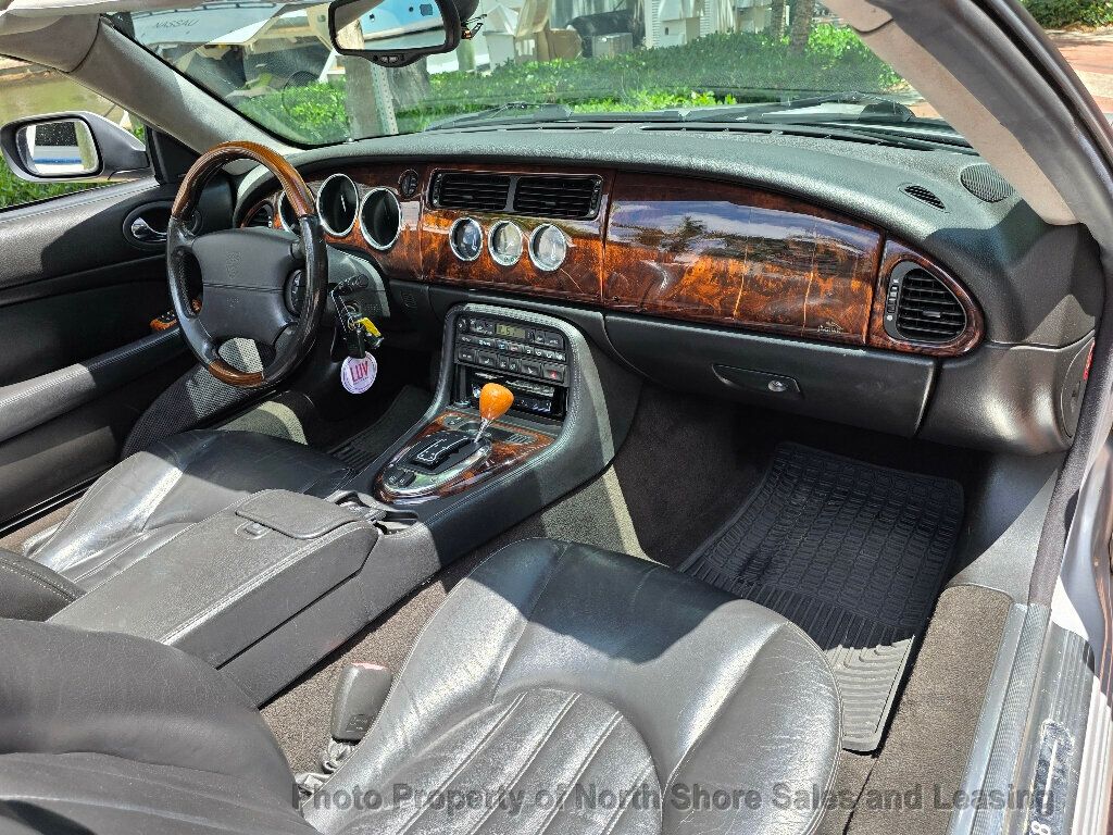 2005 Jaguar XK8 2dr Convertible XK8 - 23017649 - 28