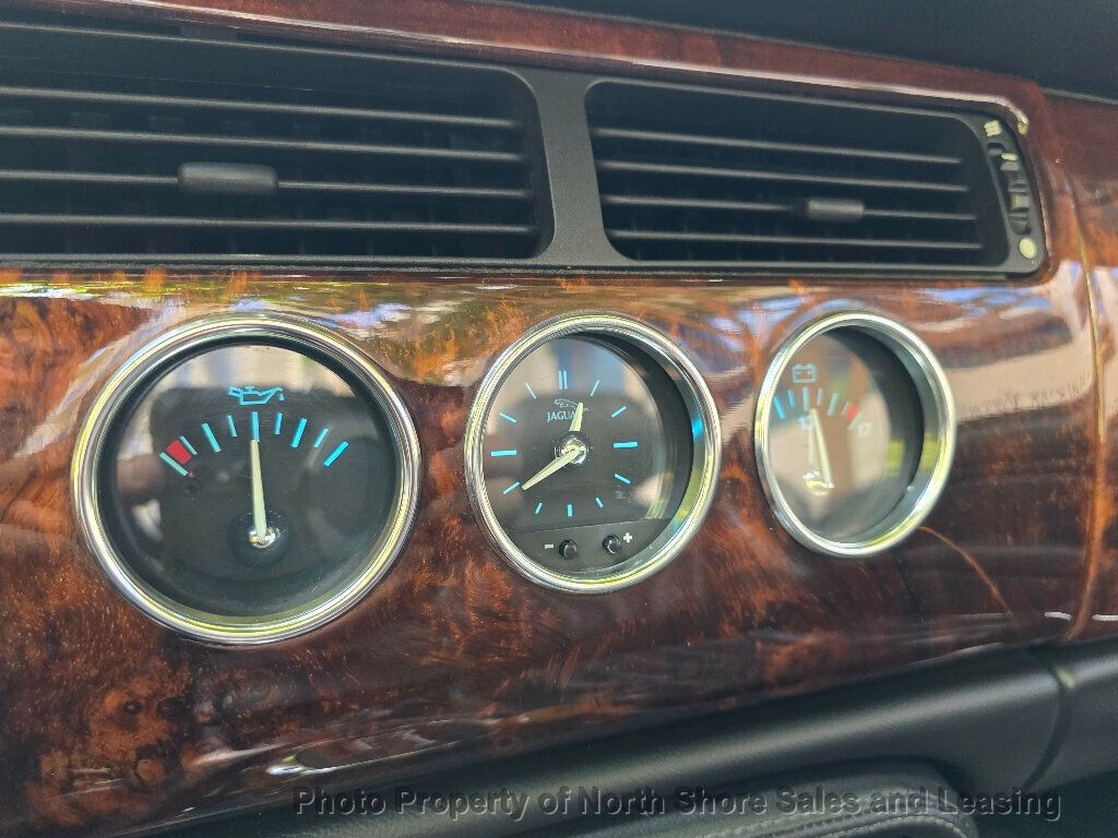 2005 Jaguar XK8 2dr Convertible XK8 - 23017649 - 48