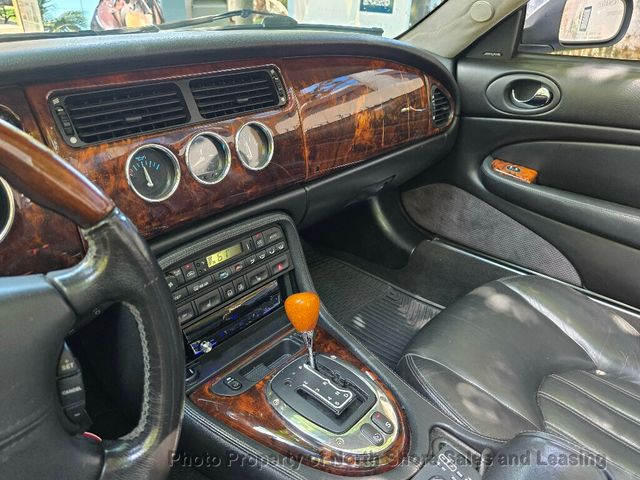 2005 Jaguar XK8 2dr Convertible XK8 - 23017649 - 53