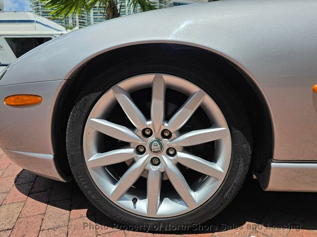 2005 Jaguar XK8 2dr Convertible XK8 - 23017649 - 68