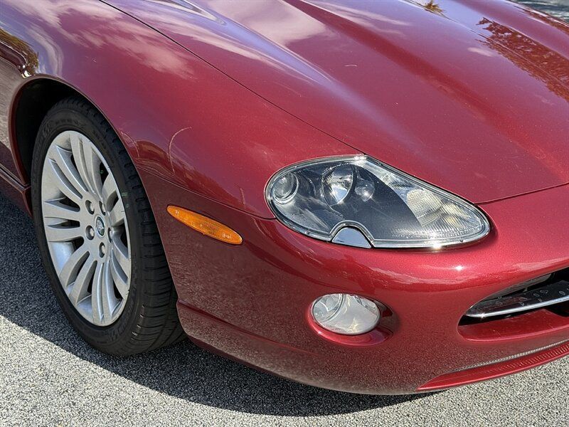 2005 Jaguar XK8 2dr Convertible XK8 Clean Carfax Florida Car - 22867412 - 11