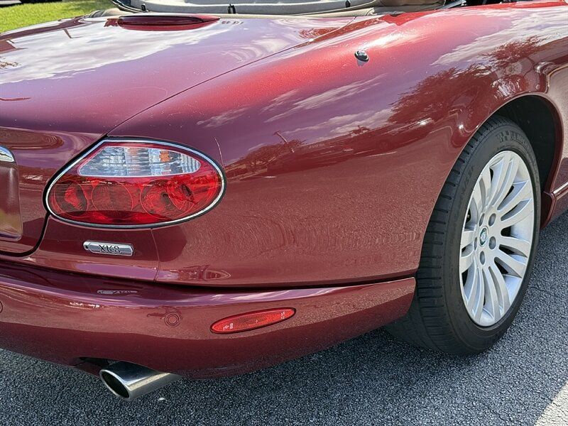 2005 Jaguar XK8 2dr Convertible XK8 Clean Carfax Florida Car - 22867412 - 13
