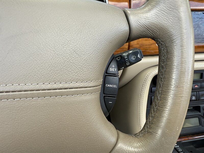 2005 Jaguar XK8 2dr Convertible XK8 Clean Carfax Florida Car - 22867412 - 22