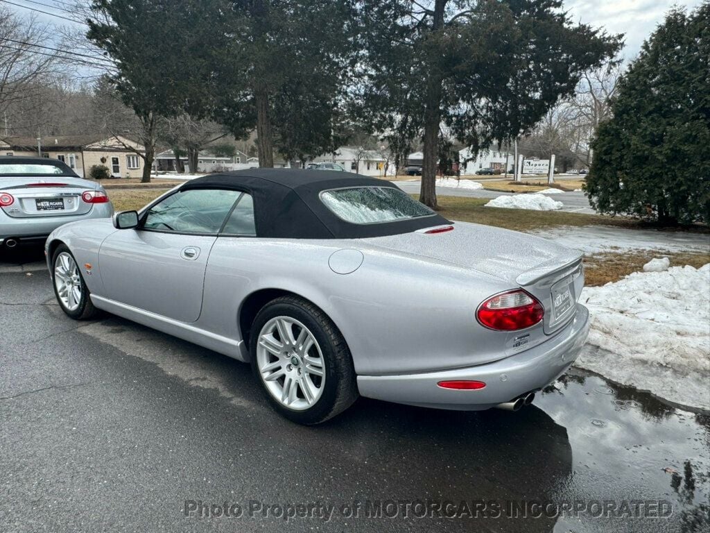 2005 Jaguar XK8 2dr Convertible XKR - 22787179 - 4