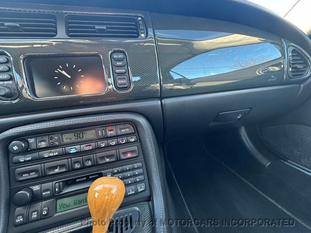 2005 Jaguar XK8 HARD TO FIND CARBON FIBER EDITION!  - 22973156 - 13