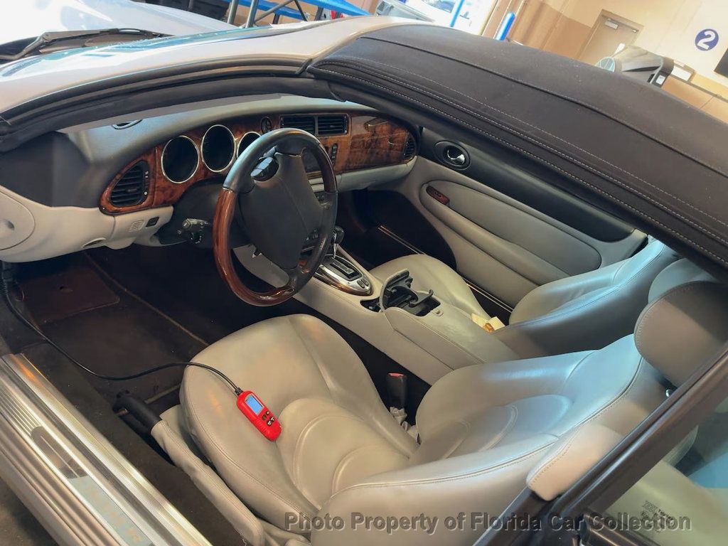 2005 Jaguar XK8 XKR Convertible 4.2L Supercharged - 22957397 - 8