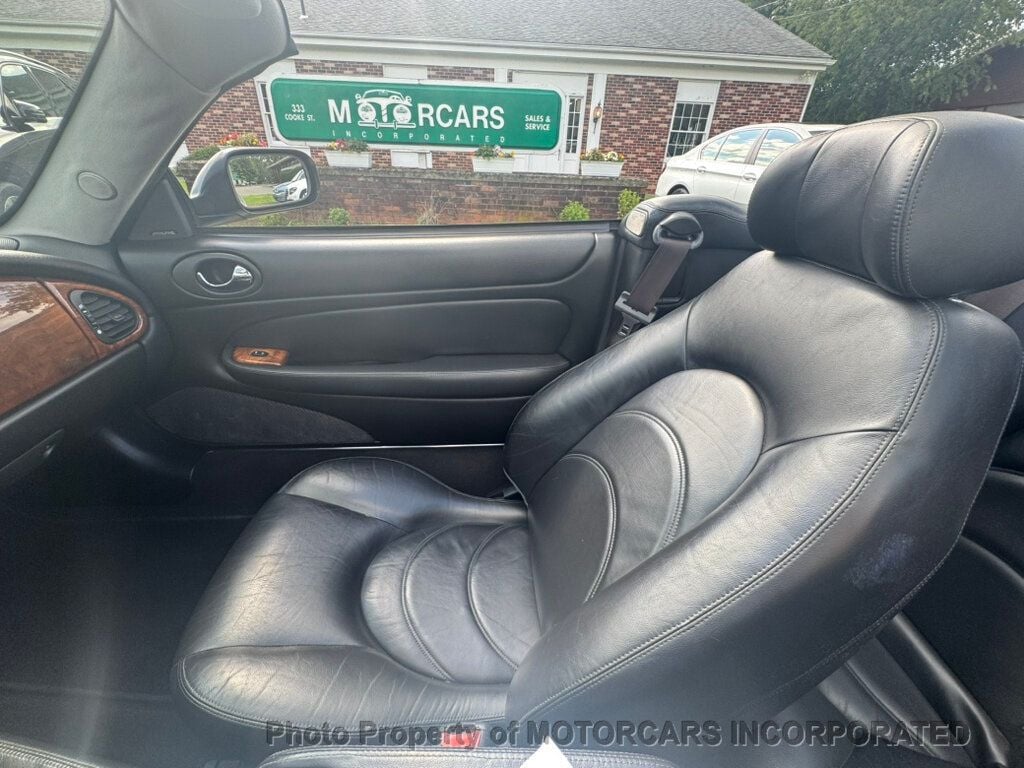 2005 Jaguar XK 8 Convertible XKR photo 24
