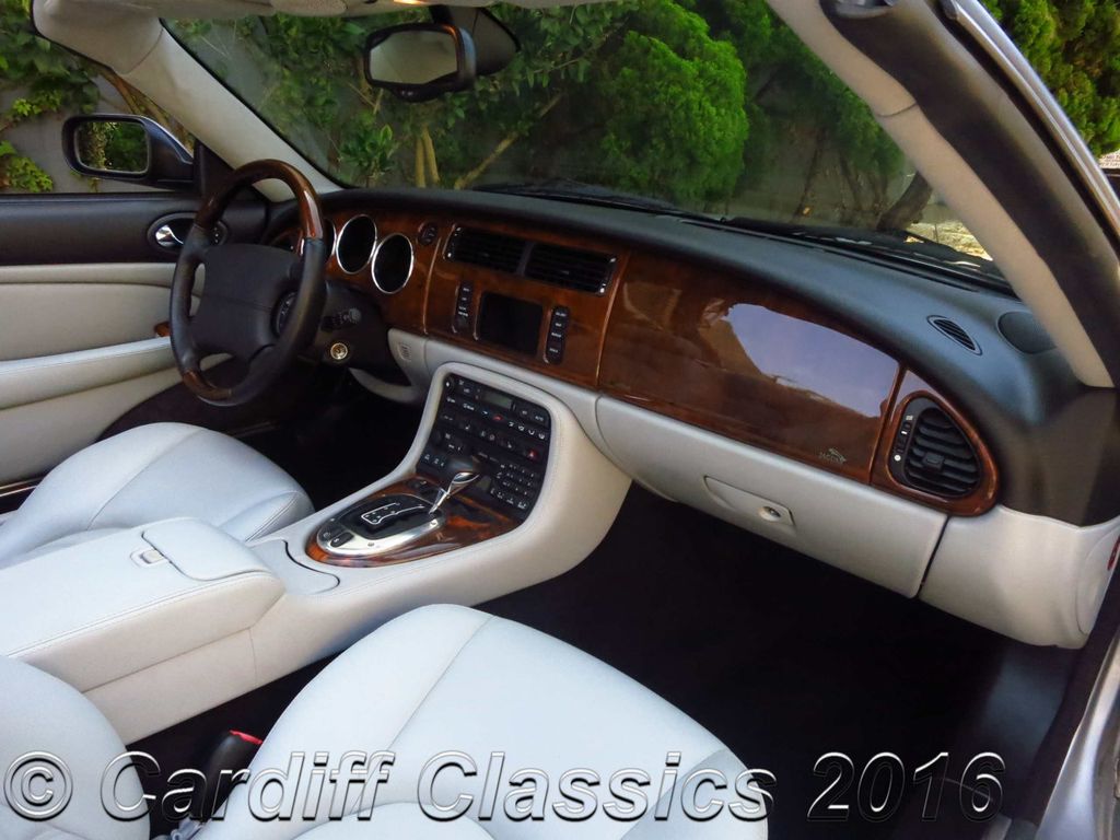 2005 Jaguar XKR Supercharged Convertible - 15365450 - 15
