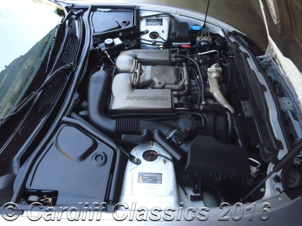 2005 Jaguar XKR Supercharged Convertible - 15365450 - 25