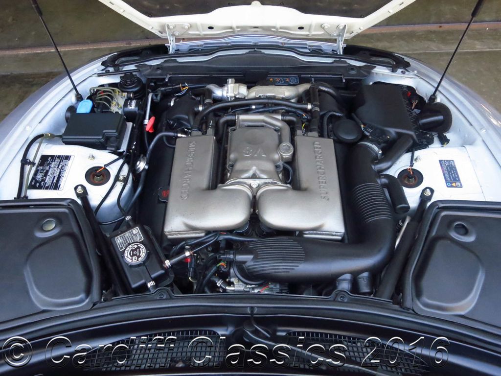 2005 Jaguar XKR Supercharged Convertible - 15365450 - 26