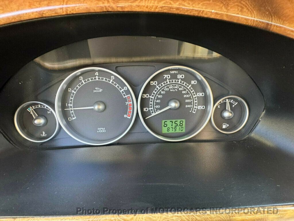 2005 Jaguar X-Type photo 15
