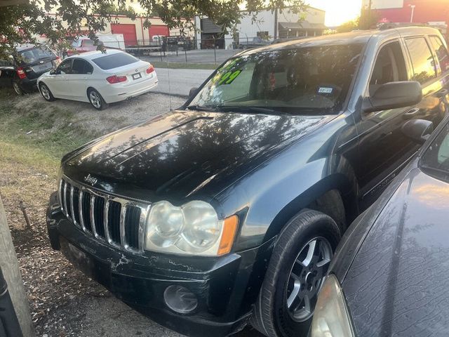 2005 Jeep Grand Cherokee 4dr Laredo 4WD - 22929904 - 0