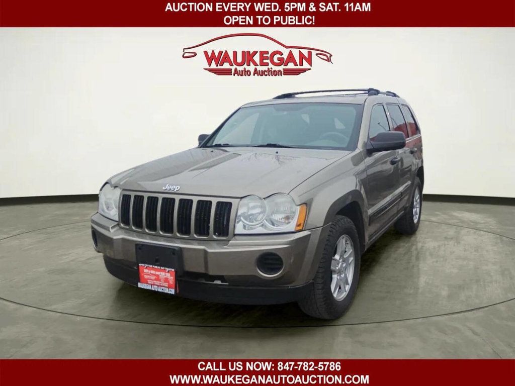 2005 Jeep Grand Cherokee 4dr Laredo 4WD - 22996725 | Video 1