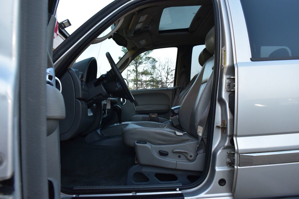 2005 Jeep Liberty 4dr Limited - 22948257 - 12