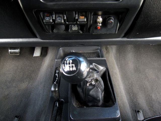 2005 Jeep Wrangler 2dr Rubicon - 22855598 - 25