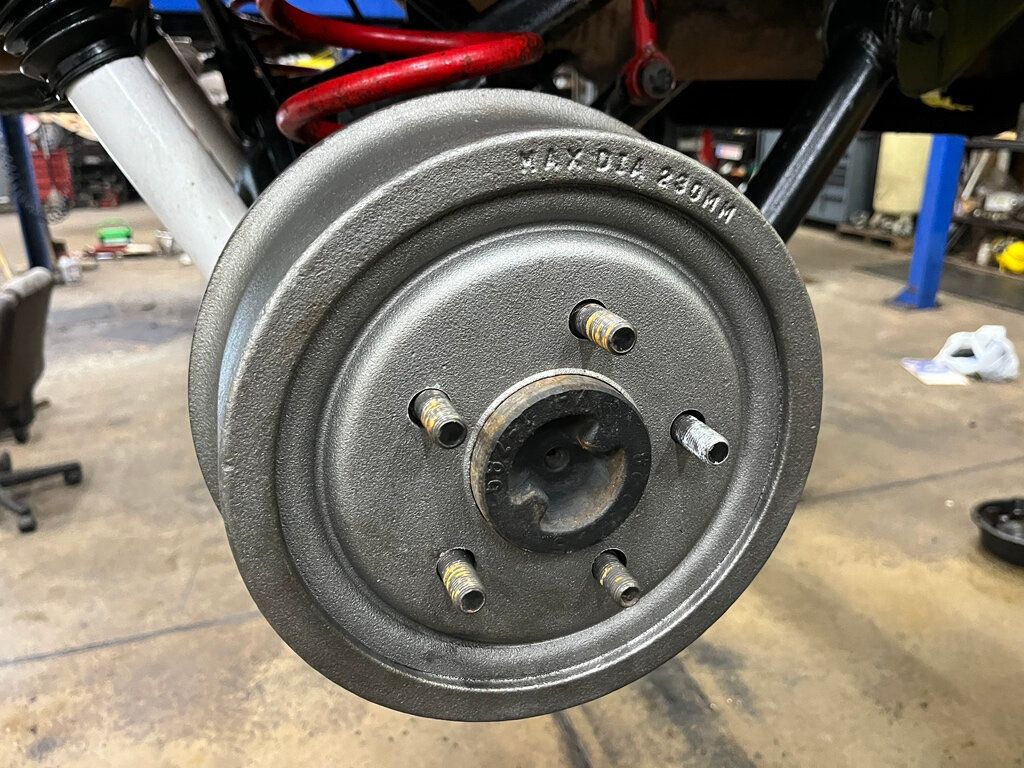 2005 Jeep Wrangler Lifted 2-Door 4x4 Convertible 6-Speed Off-Road Ready - 22994307 - 14