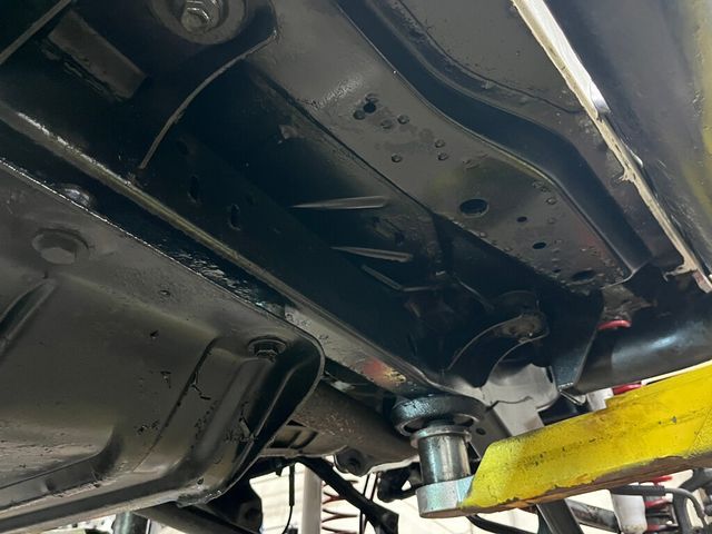 2005 Jeep Wrangler Lifted 2-Door 4x4 Convertible 6-Speed Off-Road Ready - 22994307 - 19