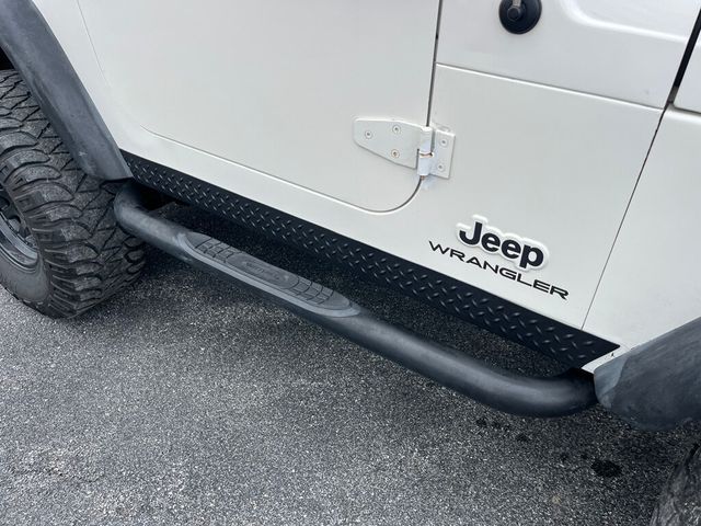 2005 Jeep Wrangler Lifted 2-Door 4x4 Convertible 6-Speed Off-Road Ready - 22994307 - 21