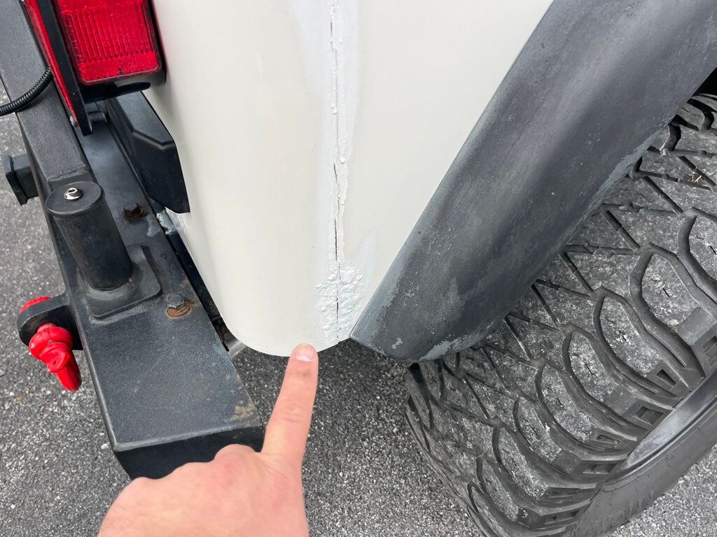 2005 Jeep Wrangler Lifted 2-Door 4x4 Convertible 6-Speed Off-Road Ready - 22994307 - 25