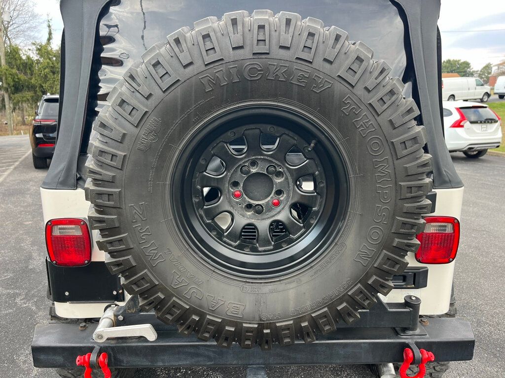 2005 Jeep Wrangler Lifted 2-Door 4x4 Convertible 6-Speed Off-Road Ready - 22994307 - 27