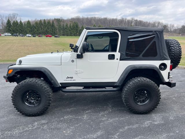 2005 Jeep Wrangler Lifted 2-Door 4x4 Convertible 6-Speed Off-Road Ready - 22994307 - 3
