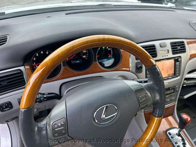 2005 Lexus ES 330 4dr Sedan - 22749806 - 8