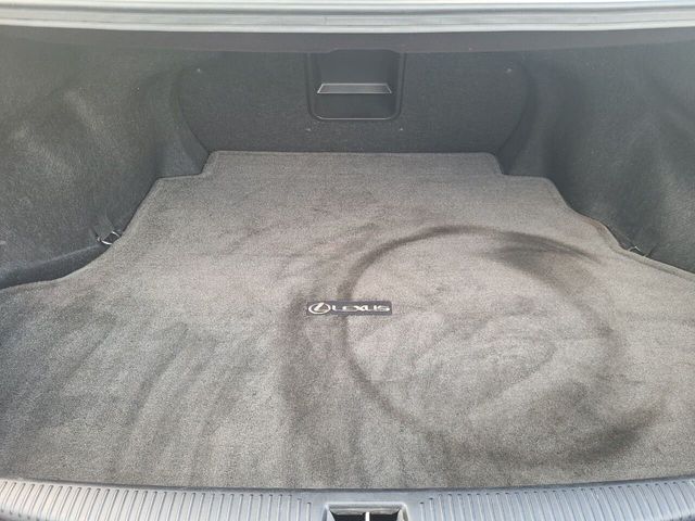 2005 Lexus ES 330 4dr Sedan - 21480473 - 15