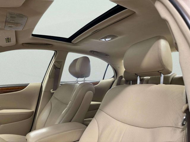 2005 Lexus ES 330 4dr Sedan - 23018675 - 13