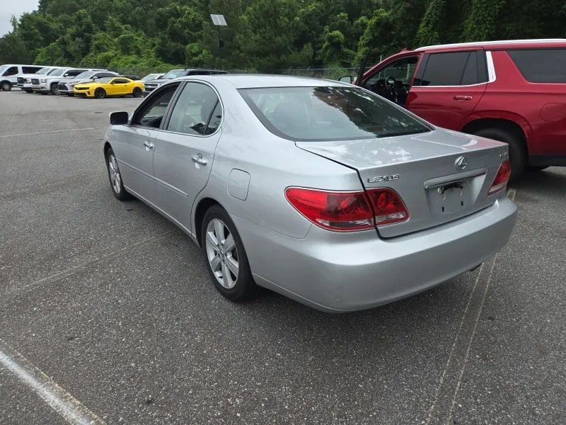 2005 Lexus ES 330 4dr Sedan - 23036046 - 1