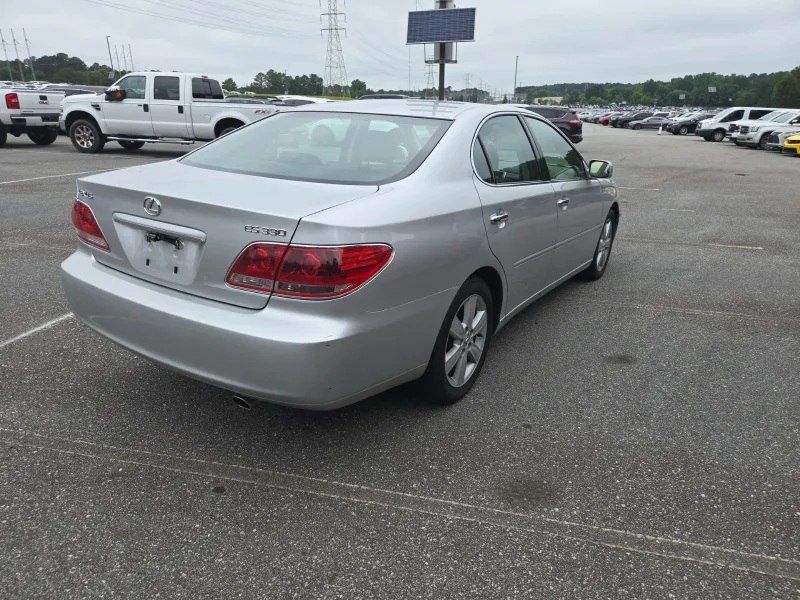 2005 Lexus ES 330 4dr Sedan - 23036046 - 2