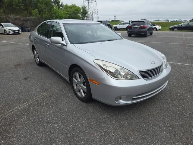 2005 Lexus ES 330 4dr Sedan - 23036046 - 3
