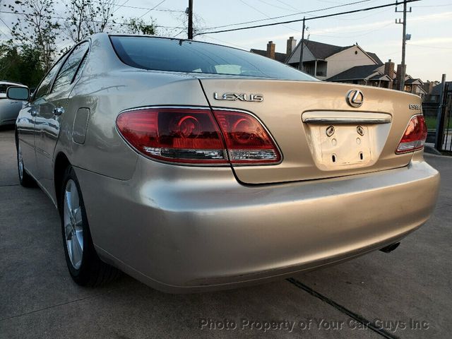 2005 Lexus ES 330 4dr Sedan - 22810767 - 15
