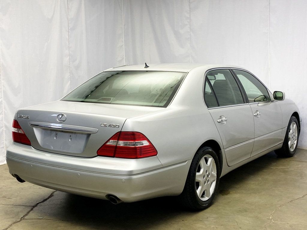 2005 Lexus LS 430 photo 6