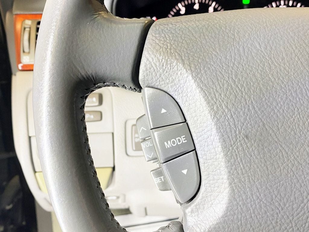 2005 Lexus LS 430 4dr Sedan - 22932278 - 22